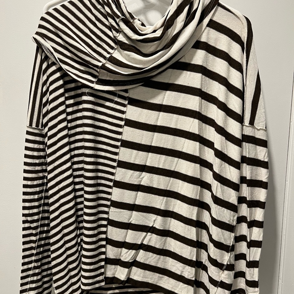 Red 23 Cream & Brown Cowel/turtle Neck Blouse